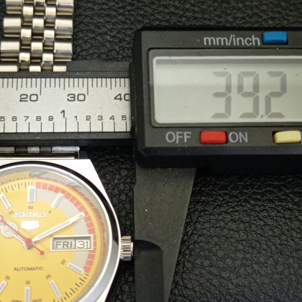 VINTAGE REFURBISHED SEIKO 5 AUTOMATIC 6309A JAPAN MENS YELLOW WATCH A440879-4 Sk-a440879