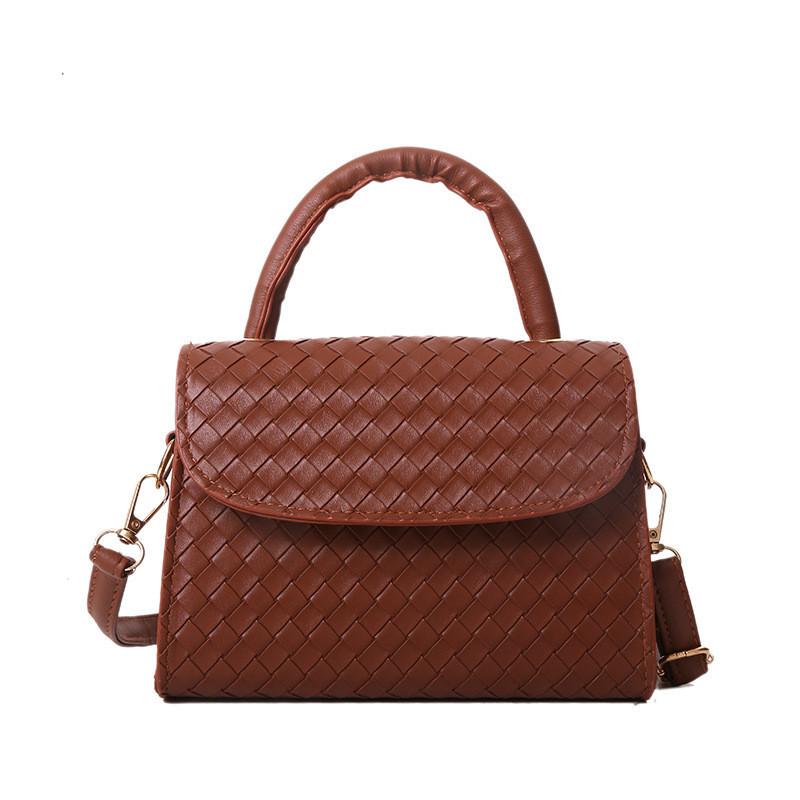 Vintage Chic Solid Color Korean Style Small Woven Shoulder Bag For Fashion Lovers