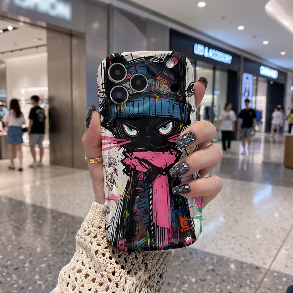 Street Graffiti Cool Black Cat Wavy Edge Phone Case For iPhone 16 15 14 Pro Max 13 12 11 Mini XR XS SE 2020 7 8 Plus Air Cover