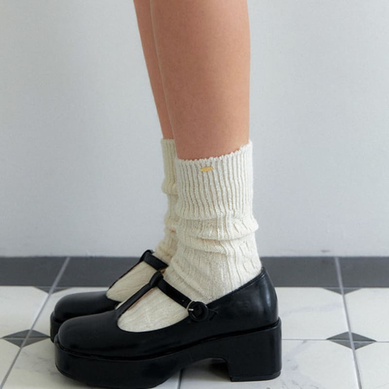 OVLA WOOL BLENDED KNIT SOCKS SO017