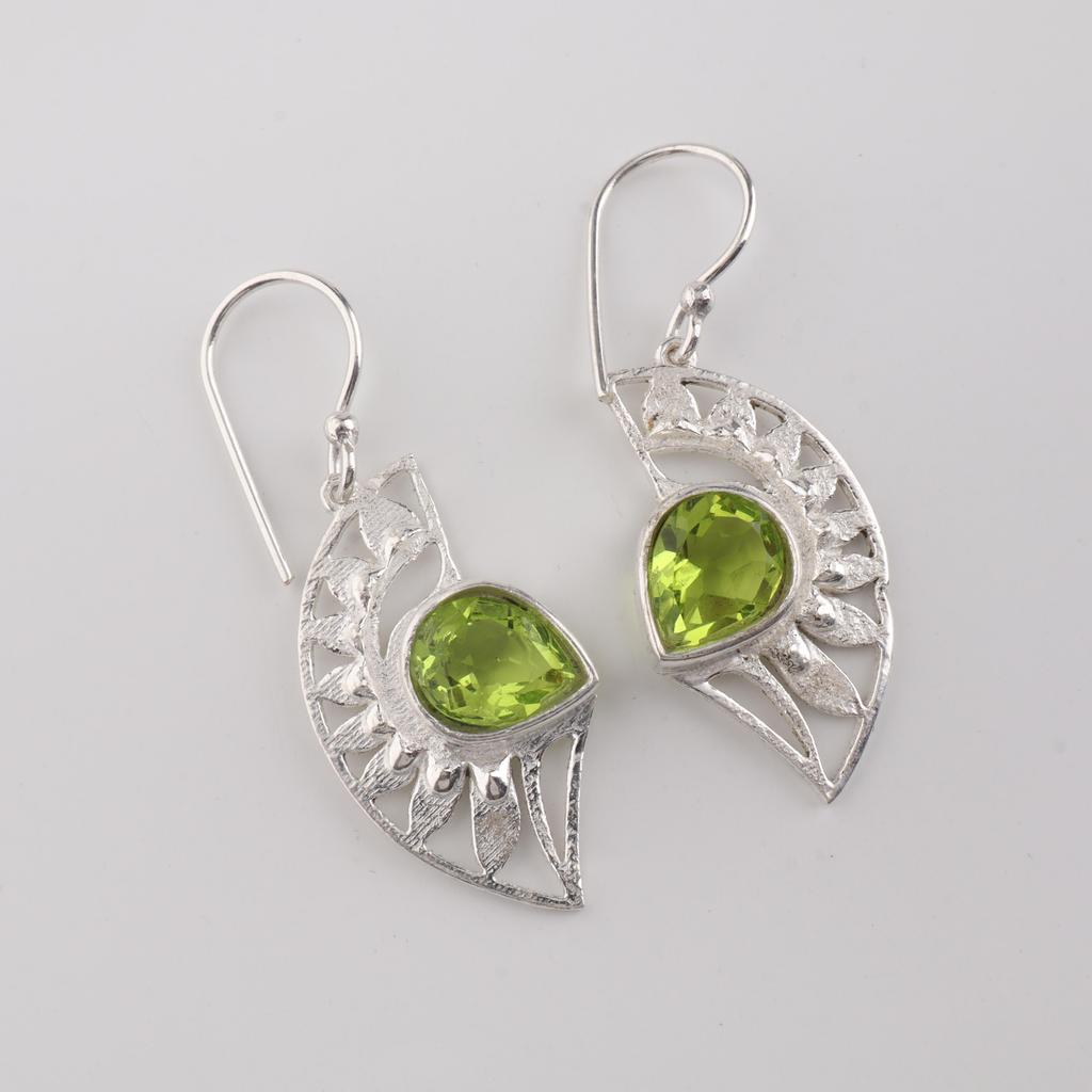 Natural Peridot Gemstone 925 Sterling Silver Jewelry Drop/Dangle Earring 1.5" Valentine's Day Gift CE-26-3