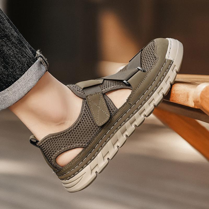 Fashion Casual Business Summer Men's sandal Leisure breathable high-quality style Office party Outdoor daily beach shoes Plus Size