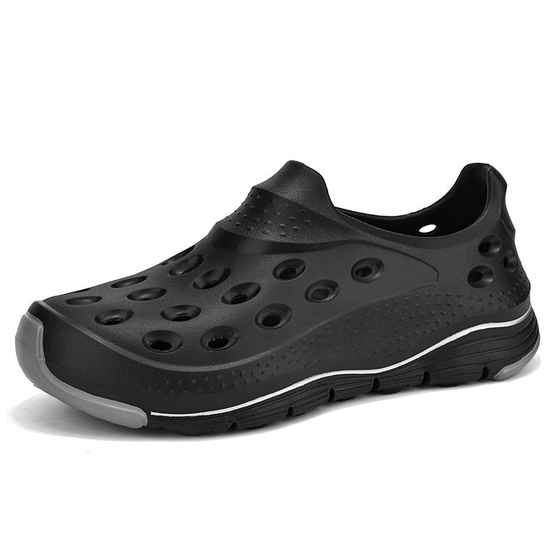 Summer Lightweight Mens Sandals EVA Garden Shoes Men Soft Cover Toes Sandals Comfortable