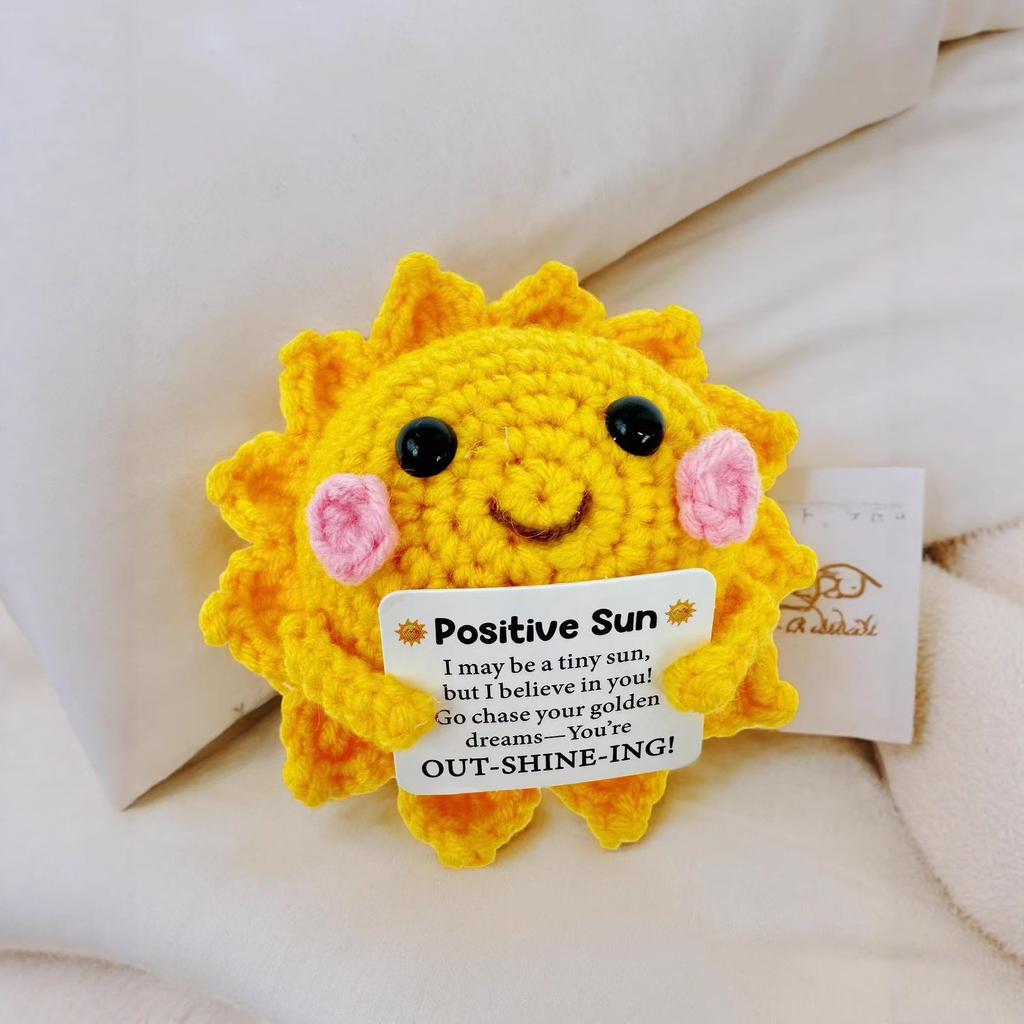 Playful Positive Crochet Sunshine Desktop Ornament Handmade Emotional Support Positive Sun Doll With Card Household Christmas Decoration
