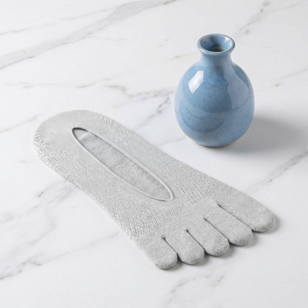 Non-Slip Five Toe Socks Breathable Invisible Socks Thin Five Finger Socks Moisture Wicking