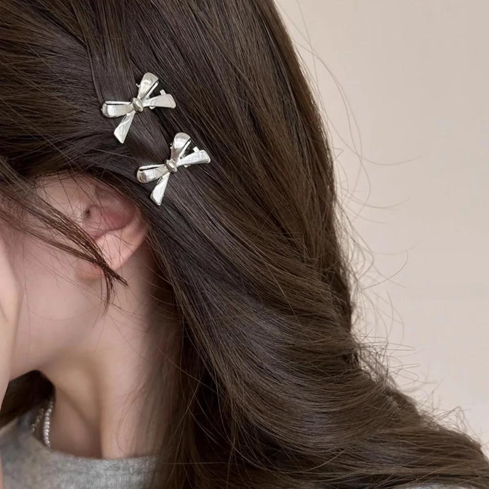 4Pcs/set of Women's New Golden Bow Mini Hairpins, Sweet and Cool Girl Bangs Hairpins and Hair Accessories