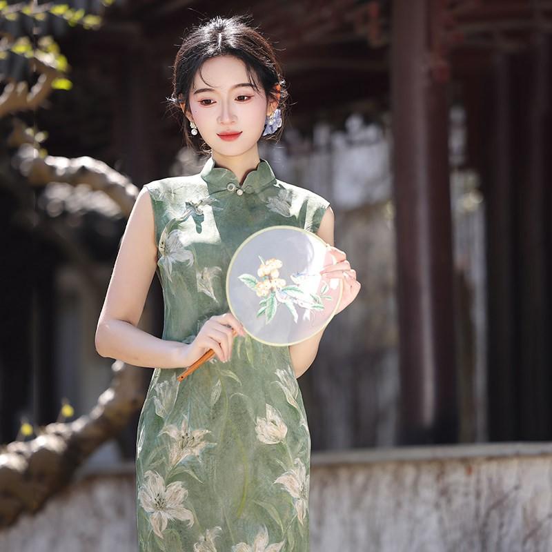 Elegant Green Sleeveless Modern Cheongsam Dress With Bamboo Leaf Jacquard Long Style Women 2026