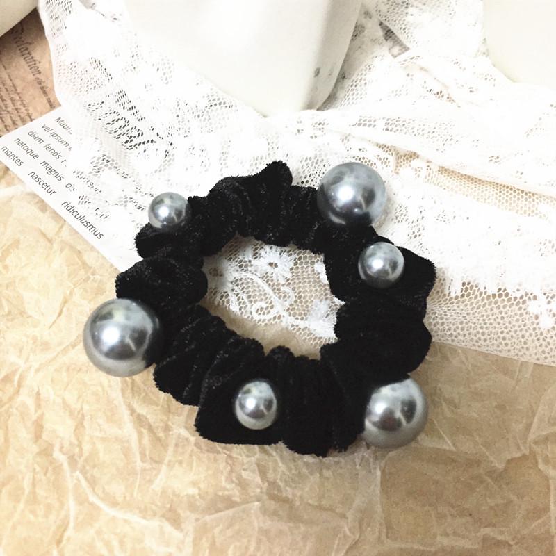 

Элегантная корейская/японская бархатная резинка для волос с жемчужными бусинами