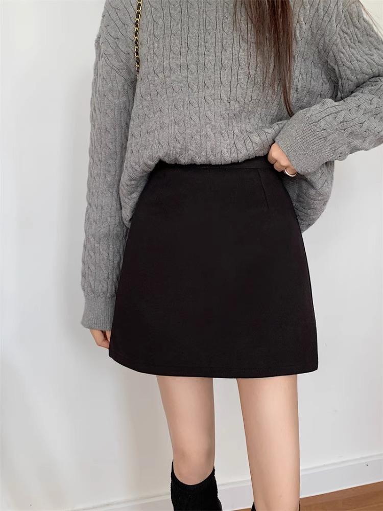 2023 New Korean Style High-Waist Black Woolen A-Line Skirt for Petite Women