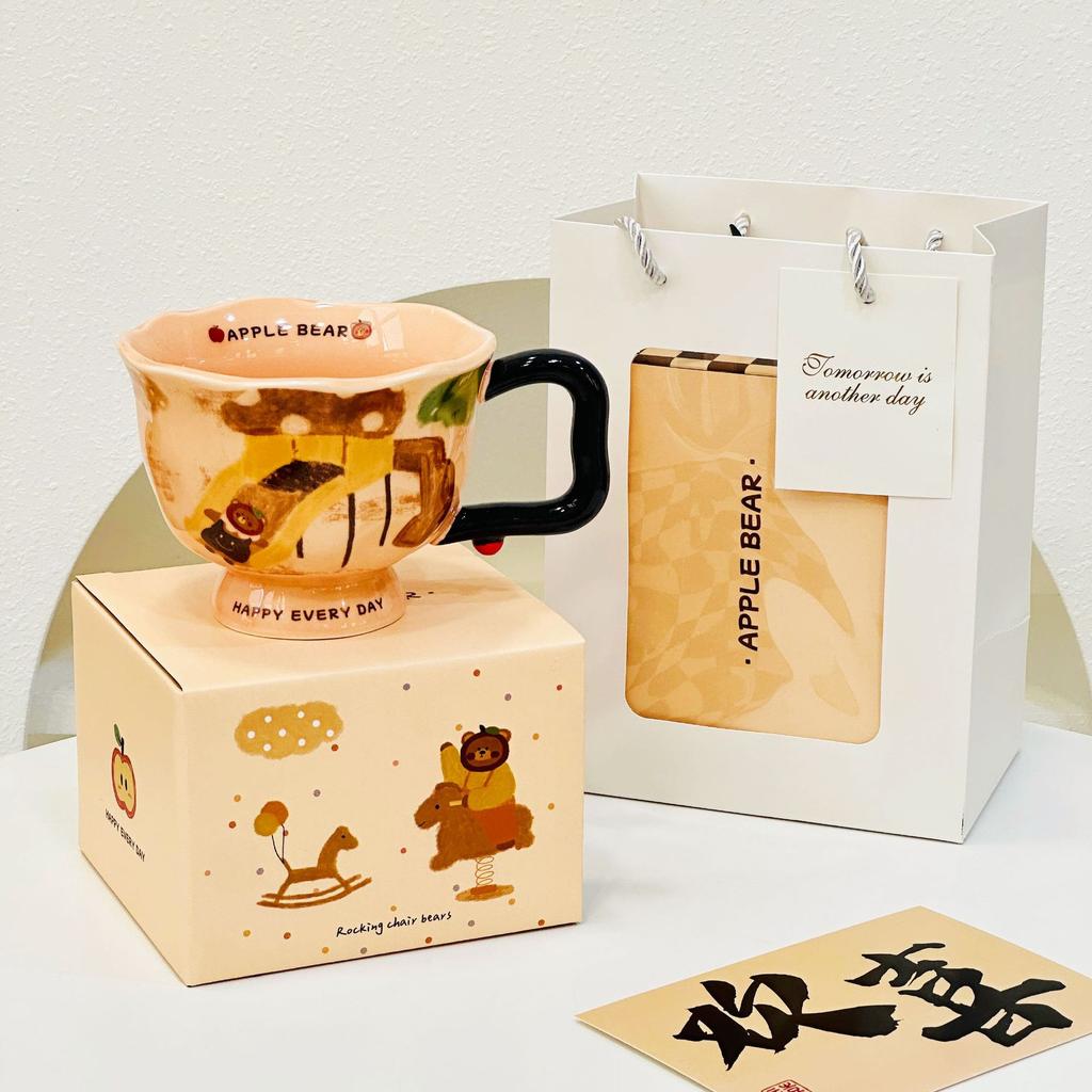 Artistic Cup for Women New Style Hand Box Ceramic Mug Souvenir Office Drinking Water Home Apple Bear Cup