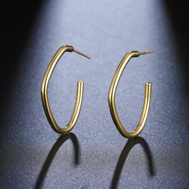 

Korean Minimalist Circle Hoop Earrings - Versatile, Stylish Metal Design