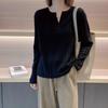 French Retro V-neck Knitted Sweater for Women In Autumn and Winter Slim Fit Long Sleeved Base Shirt for Outerwear