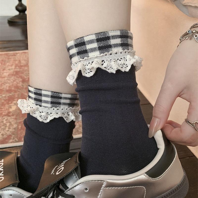 Checkered Lace Socks, Women's Mid-calf Cotton Socks, Retro Checkered Lace Patchwork, Trendy and Cute Women's Pile Socks
