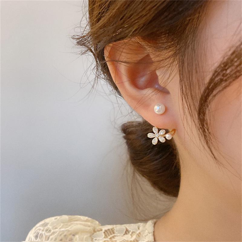 Korean Pearl Flower Earrings: Elegant Two-Way Wear for Women