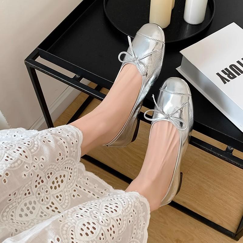 Fashion Spring New Style Women Flats Split Toe Shoes with Bow Soft Leather Bow Tie Front Shallow Slip on Girls Shoes Flats Ballet Shoes