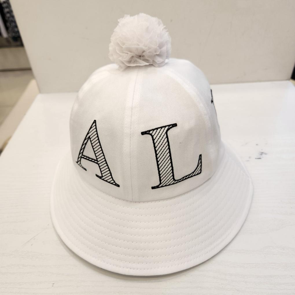 Golf Feminine Corsage Decorated English Logo Bucket Hat