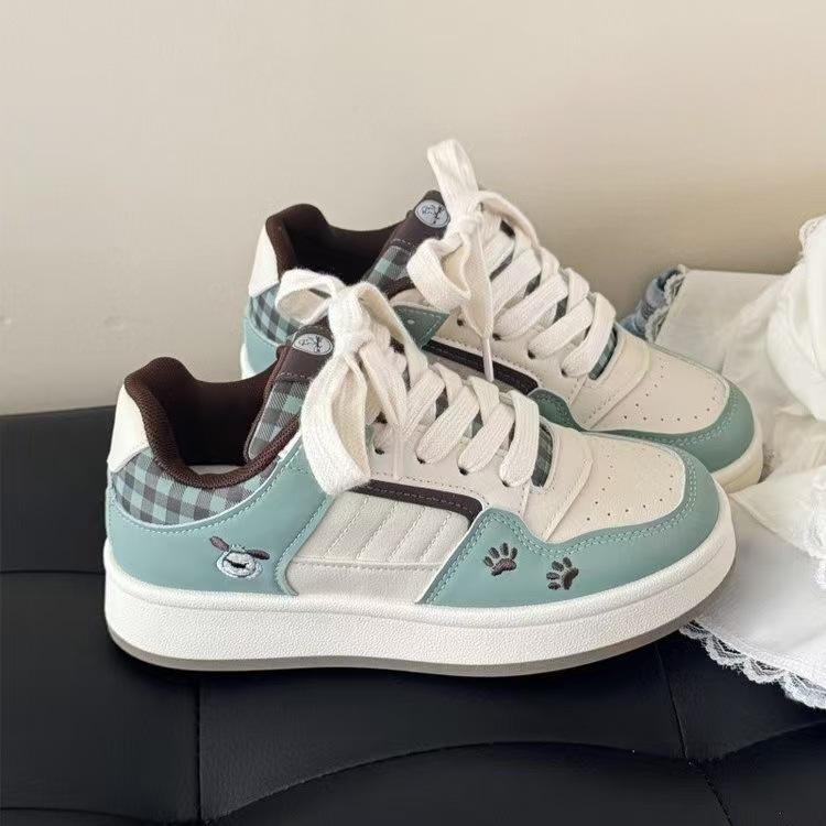 

Милые туфли-хлеб на платформе для щенков, студенческие, взрыв осени 2025 года, нишевый дизайн, с юбкой, маленькие белые туфли 40 зелёный