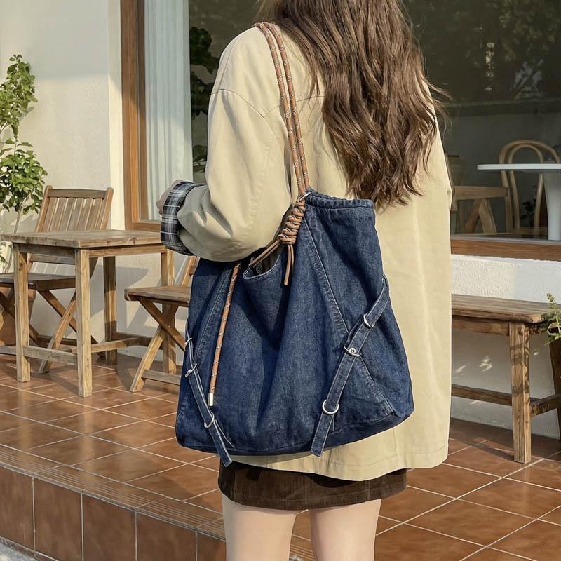 New Fashi Large Capacity Denim Tote Bag Casual and Simple Shoulder Bag for Women Fashiable and Versatile Commuting Bag