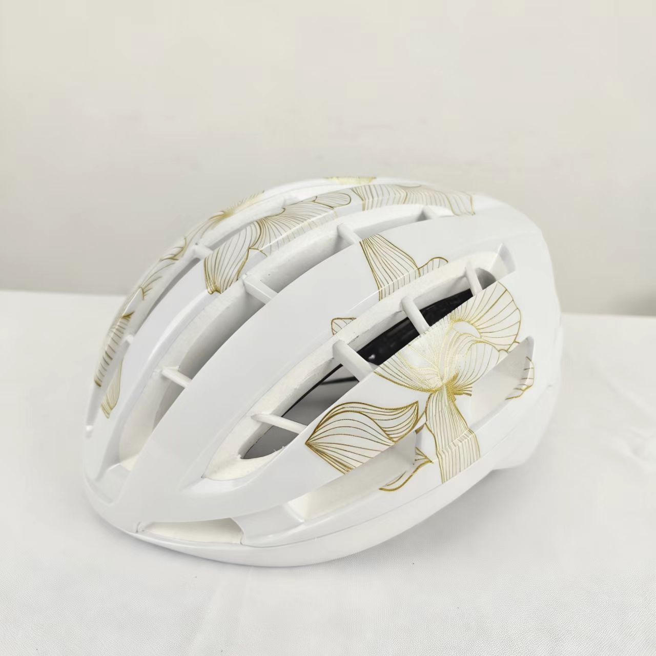 Adult Cycling Helmet for Mountain Bike Roller Skating & Balance Bike-Breathable Safety PC Material Unisex All-season L58-61cm магнолия