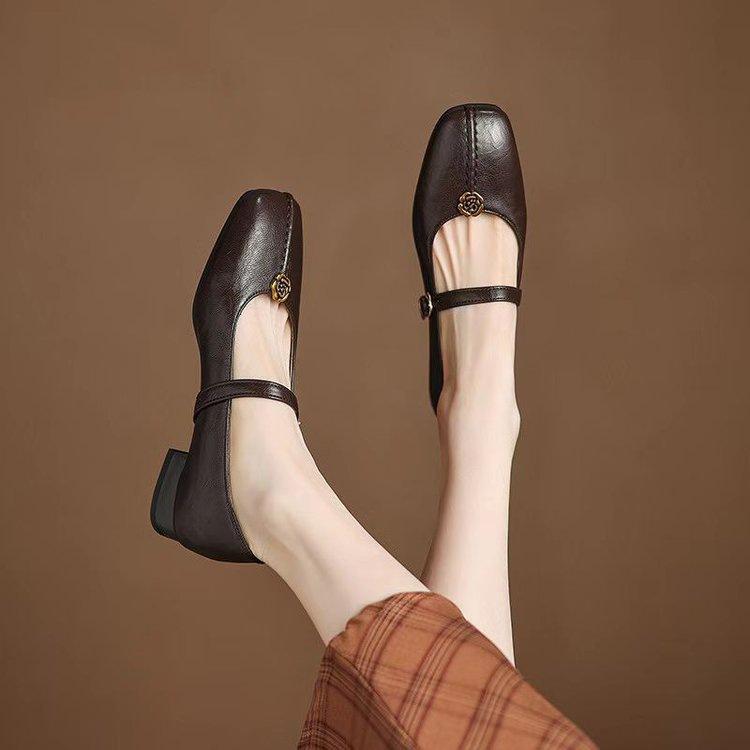 French retro camellia Mary Jane shoes autumn new thick heel buckle with soft sole low heel single shoes