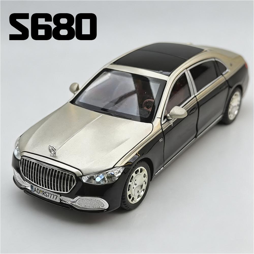 Scale 1:24 S680 SLR 722S Car Model Toy Doors Opened Sound Light Pull Back Sports Cars Alloy Diecast Vehicle Models Shelf Display