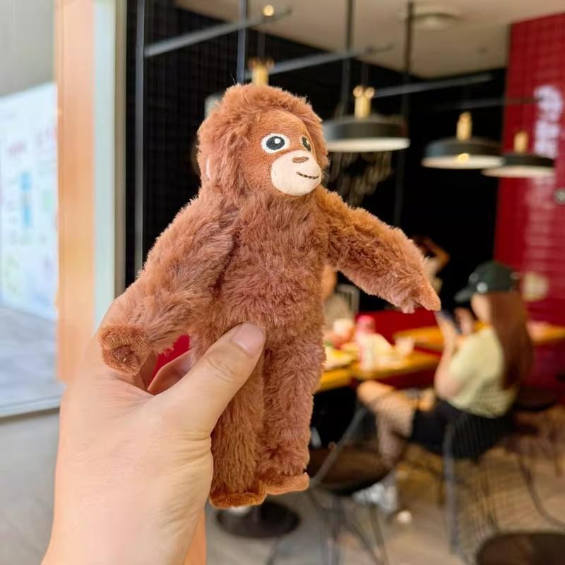 StockCute In Red Orangutan Plush Keychain Bag Charm Soft Stuffed Monkey Pendant Mini Animal Plush Toy Gift Home Decoration