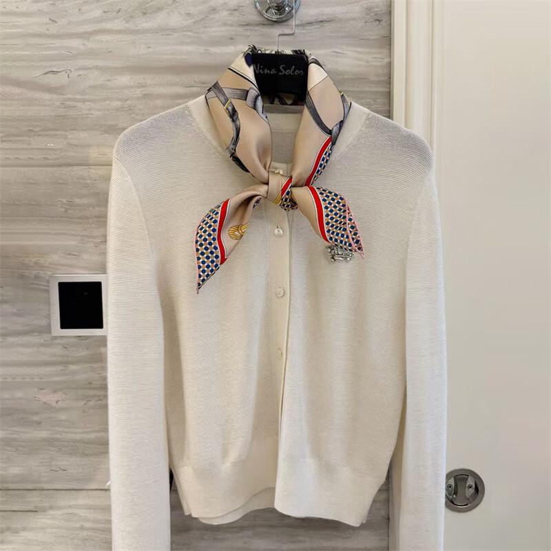 NINA SOLOR Mr. Carriage Twill Silk Scarf