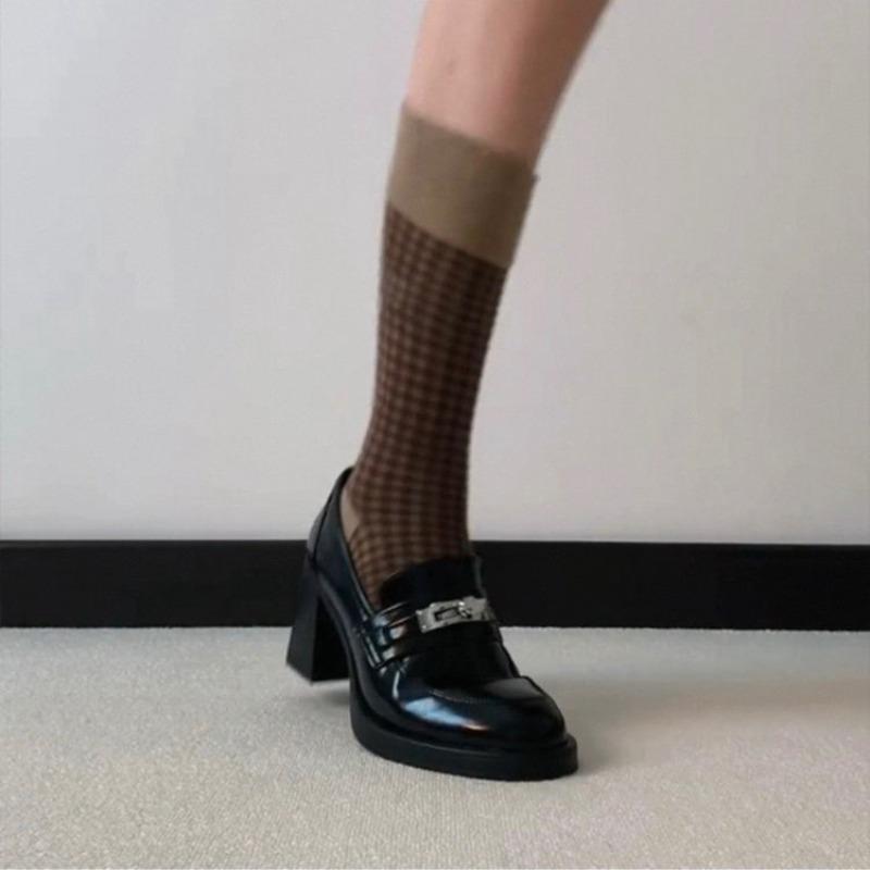 Retro Metal Buckle High-heeled Women's New Style Thick-soled Leather Shoes