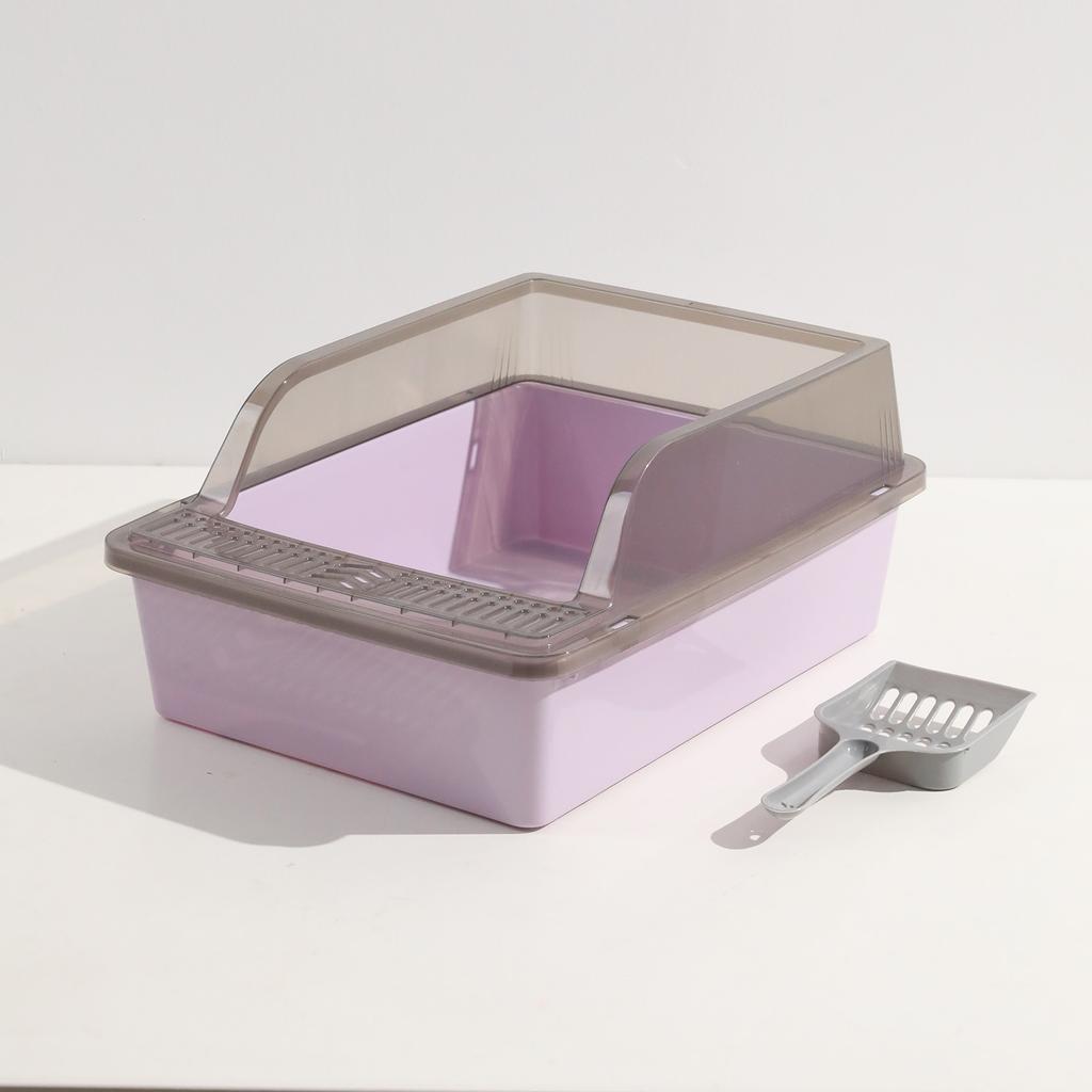 Kätzchen und Kätzchen spezielle Katzentoilette halboffene Katzentoilette halbtransparente quadratische Katzenstreu Katzenscheißebecken Katzenzubehör