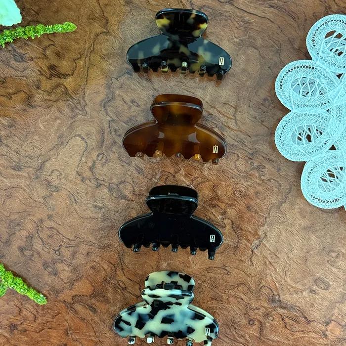 [Alexandre De Paris] Garnier Hair Clip Tortoise 7