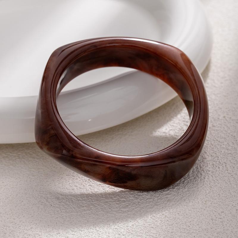 Smudge Irregular Resin Bracelet Women'S Retro Simple High-End Bracelet Wind Versatile Jewelry