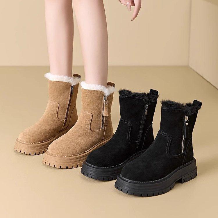Internet celebrities thick-soled heightening snow boots women's 2025 new winter piled thickened warm Northeast cotton boots Martin boots