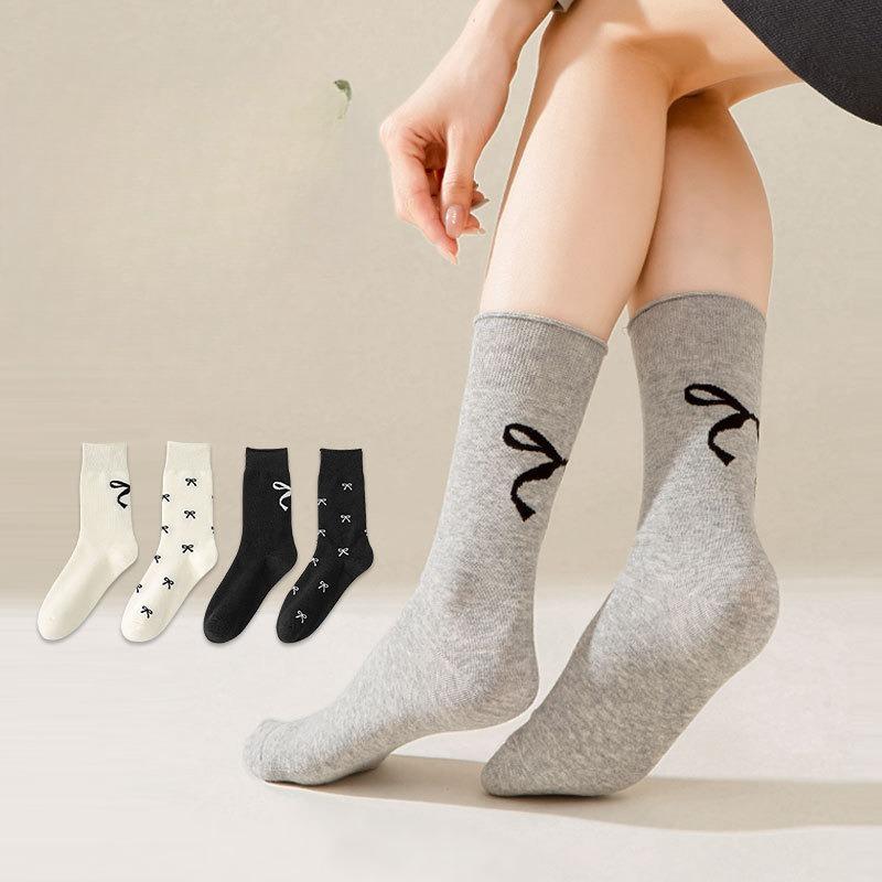 Ladies Spring and Autumn Everything Cute Heel Bow In The Tube Pile Pile Cotton Socks