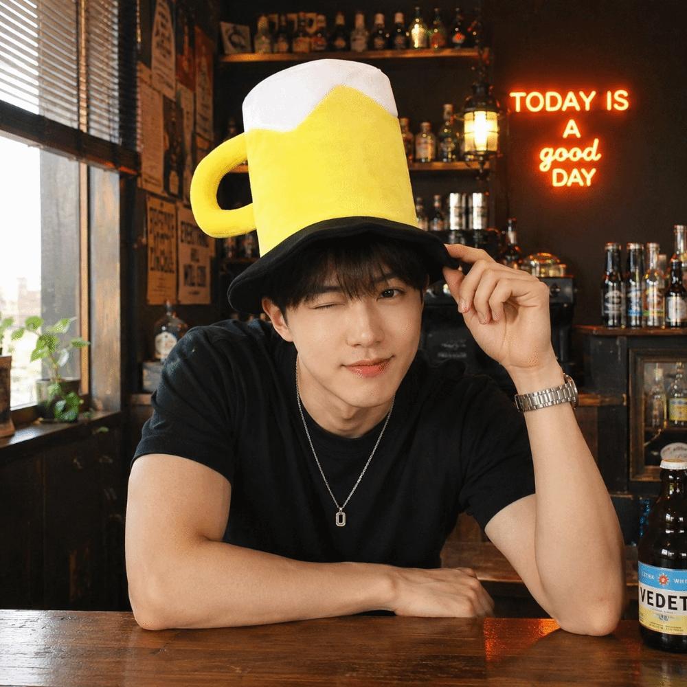 Creative Beer Mug Hat Cartoon Halloween Headgear Cute Cosplay Headgear Party Decoration