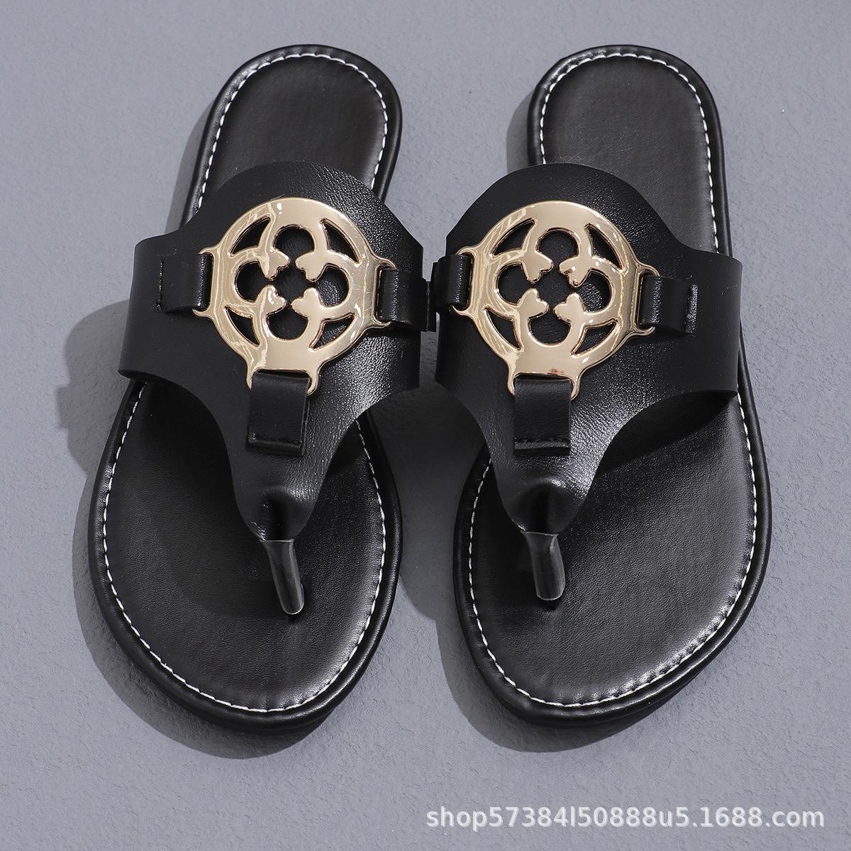 

2025 summer European and American new round toe metal buckle flip-flops foreign trade fashion flat-bottomed cool slippers 43 чорний