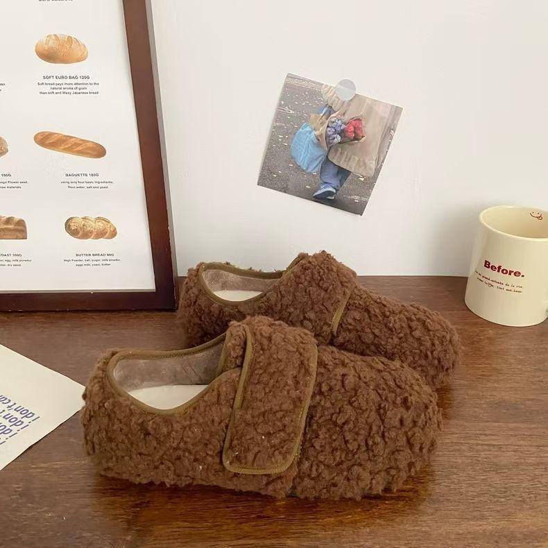 Pink velvet wool lamb cotton shoes women's Velcro winter new niche two cotton student warm board shoes