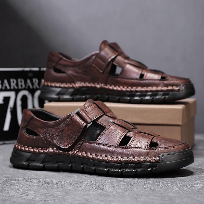Men's Closed Toe Sandals Large Size Genuine Leather Casual Sandals Outdoor Hiking Sandals Hand Sewn Casual Sandals