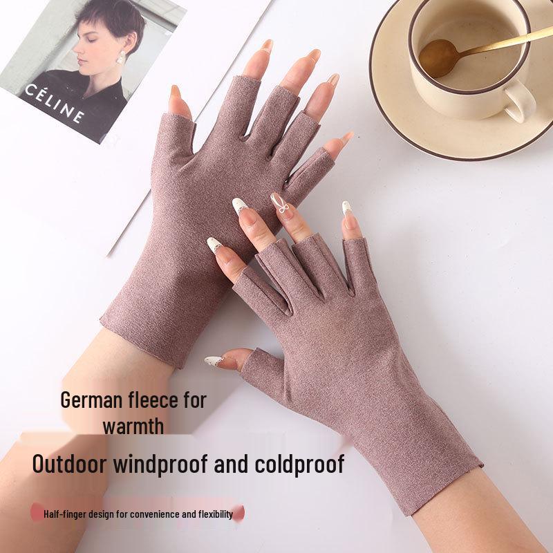Unisex Half-Finger Heated Gloves for Typing, Cycling, and Manicures – Touchscreen Compatible for Autumn and Winter