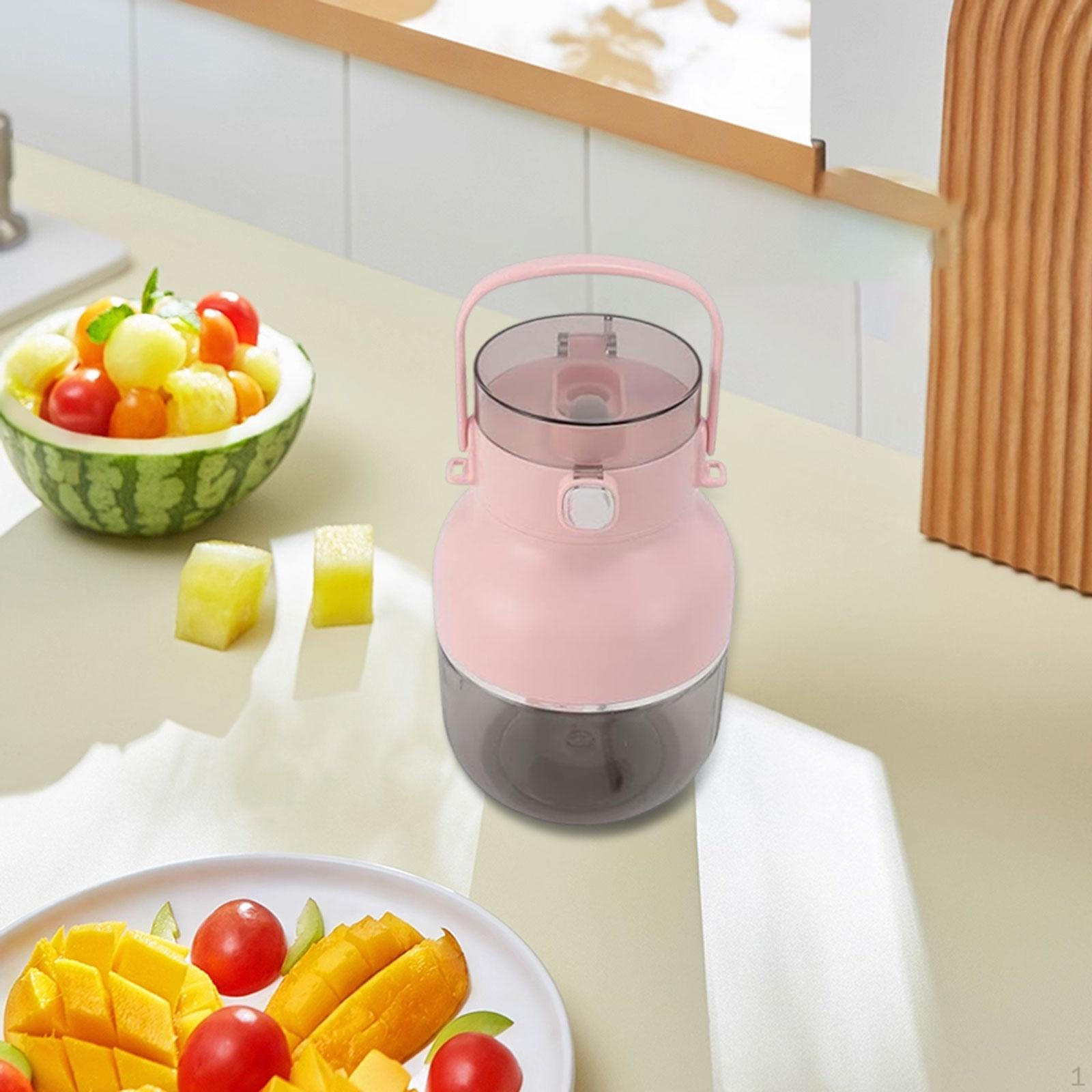 

Портативный электрический блендер Персональная соковыжималка 500 мл 70 Вт с плечевым ремнем Зарядка USB C для фитнеса розовый