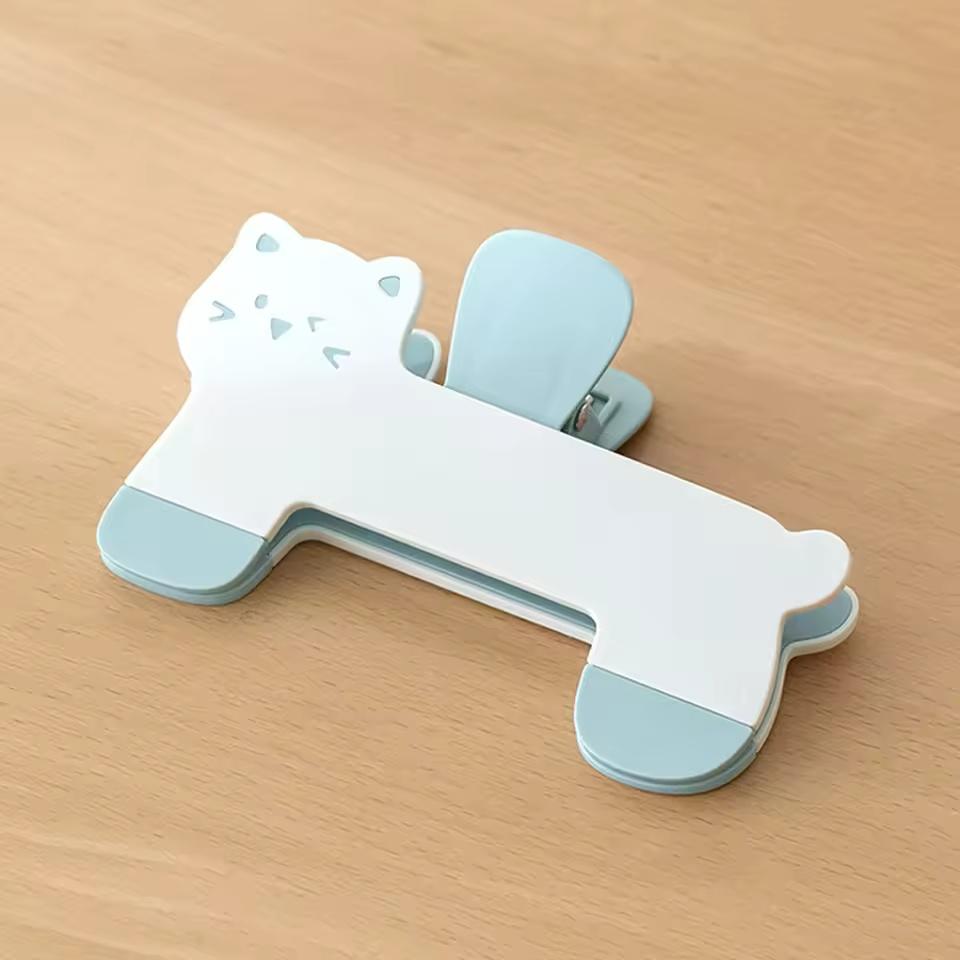 Cat Shape Plastic Book Clip Cartoon Reading Auxiliary Fixed Book Clip Bookmark Creative Design Practical Bookstore Note Clip