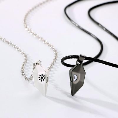 1 Pair Clavicle Chains Personality Matching Magnetic Sun Moon Paired Pendant Couple Necklaces Jewelry Accessory