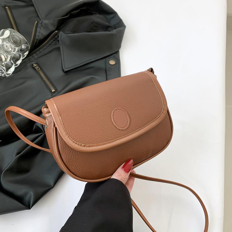 Trendy Brown Single Shoulder Bag Unique Small Square Design Chic Everyday Purse