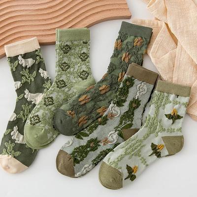 5 Paar Retro Socken Damen Mittelrohr Herbst und Winter gekämmte Baumwolle Deodorant dreidimensionale Stapelsocken Douyin gleiche Blumenstrümpfe