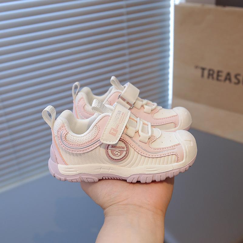 Children's autumn new models 1-6 years old leather waterproof outdoor sports shoes fashionable and casual men and women treasure dirt-resistant