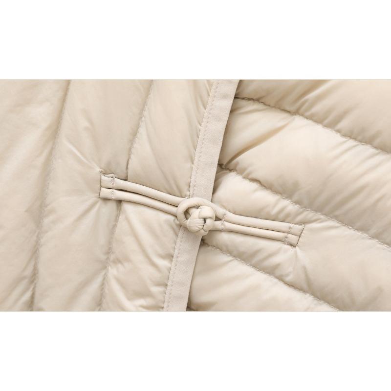 Autumn and Winter Women Ultra Light White Duck Down Jacket Oversize Loose Causal Short Puffer Coat Vintage Female Parkas