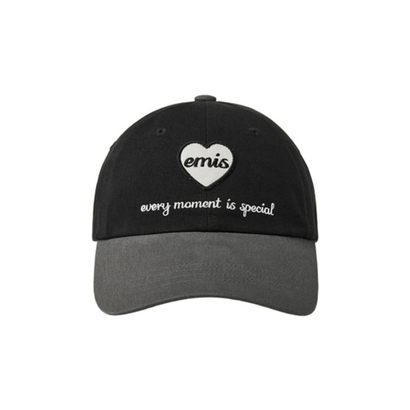 

EMIS HEART WAPPEN TONE ON TONE BALL CAP-BLACK BLACK