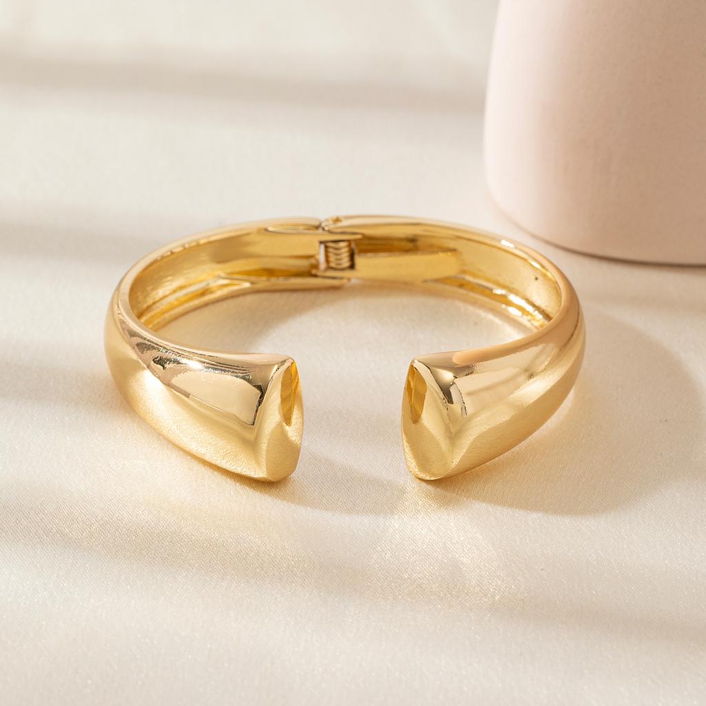 DIEZI Punk Hip Hop Geometric Cuff Bangles Exaggerated Irregular Gold Silver Color Metal Spring Bangles For Women Men Bracelet