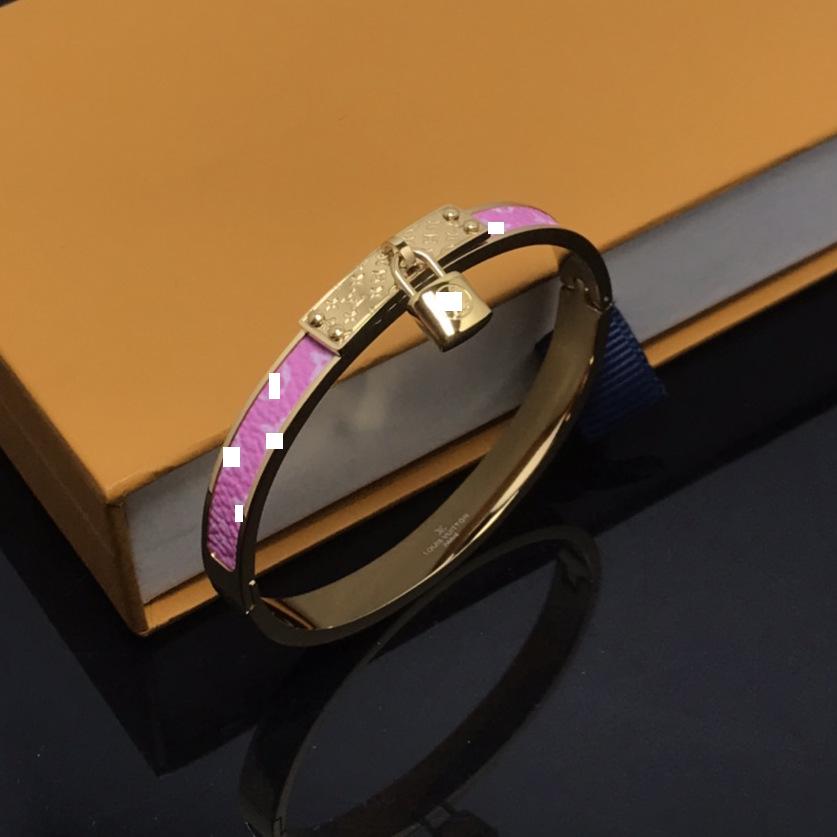 Cross-border L Four-Leaf Clover Leather Bracelet with Pink Leather, Small Padlock, and Tassel for Couples