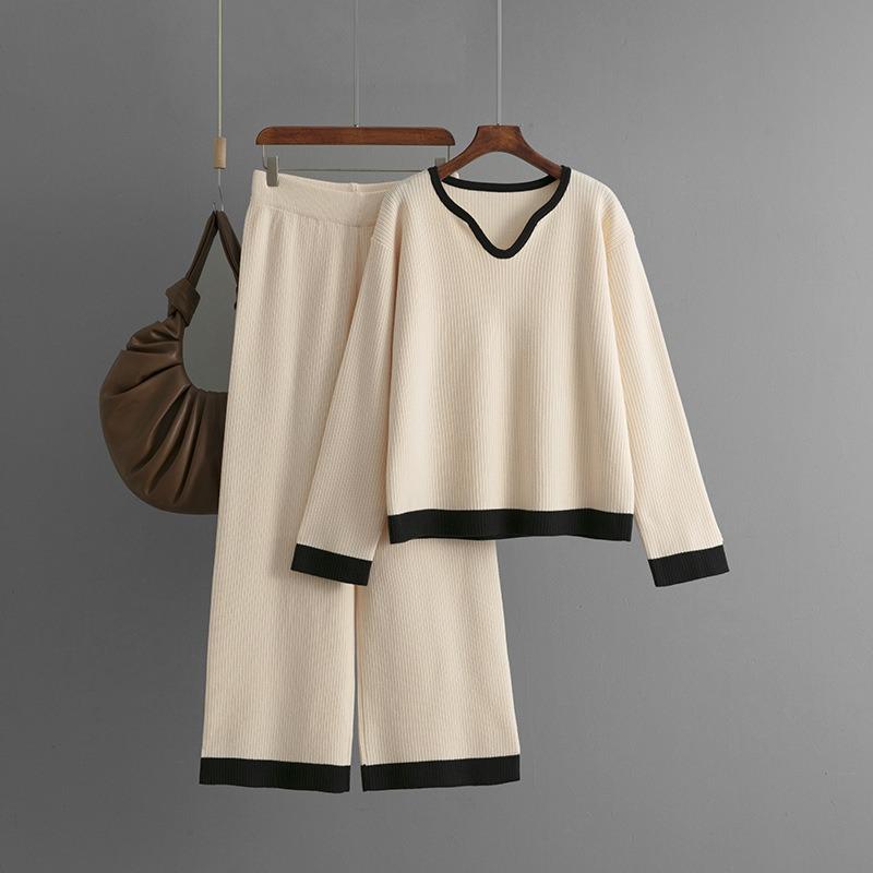 Women's Clothing Autumn and Winter New Pit Strip Knitted Suit Women's Collar Contrasting Color Top Wide-leg Pants Two-piece Set