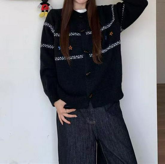 Korean Style Soft Knit Cardigan for Women - Fluffy Horn Button, Retro Embroidery, Lazy Style Sweater for Autumn/Winter